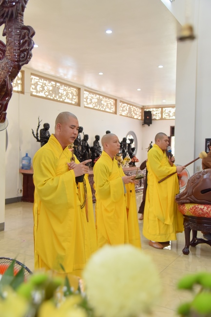 Dharma talk “sharing experiences of practicing” by Most Thich Minh Thong - The 97 th Seven-day Retreat