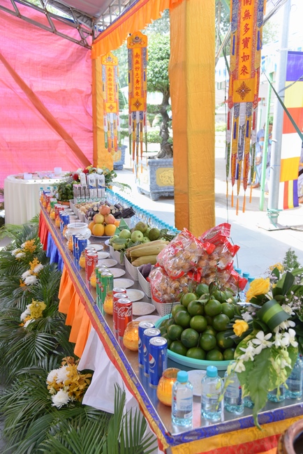 Dharma talk “sharing experiences of practicing” by Most Thich Minh Thong - The 97 th Seven-day Retreat