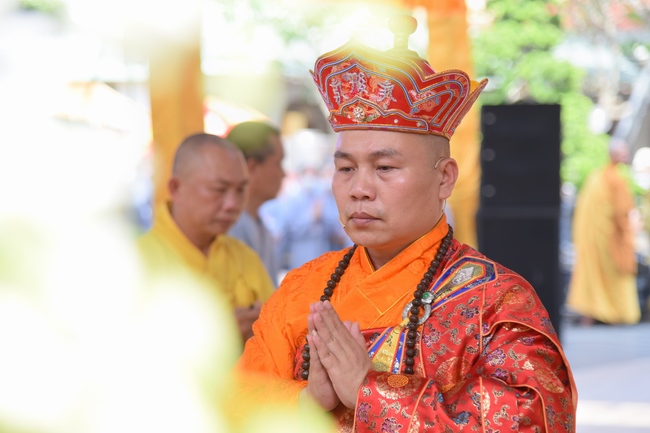 Dharma talk “sharing experiences of practicing” by Most Thich Minh Thong - The 97 th Seven-day Retreat