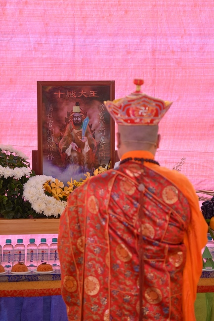 Dharma talk “sharing experiences of practicing” by Most Thich Minh Thong - The 97 th Seven-day Retreat