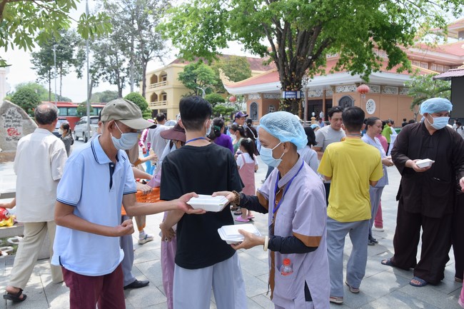 Chương trình Ánh Sáng Phật Pháp kỳ 72