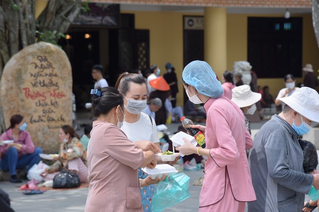 Chương trình Ánh Sáng Phật Pháp kỳ 72