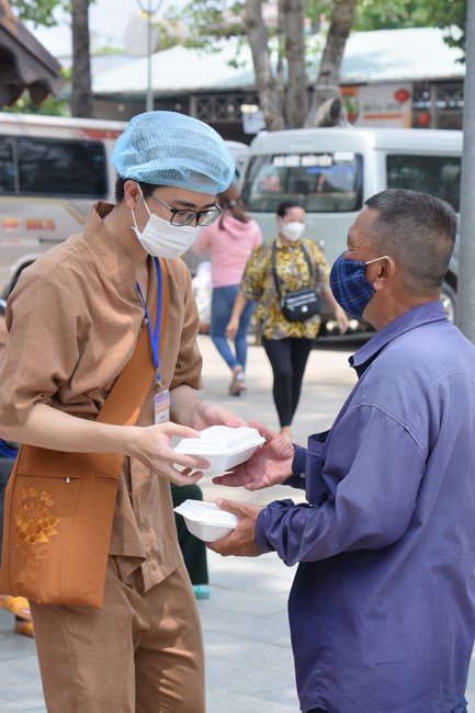 Chương trình Ánh Sáng Phật Pháp kỳ 72