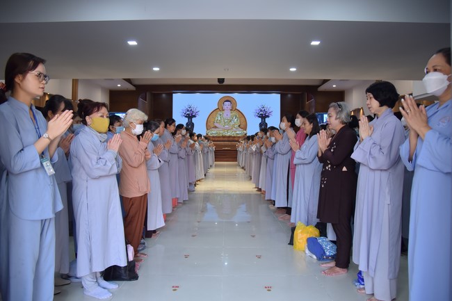 Chương trình Ánh Sáng Phật Pháp kỳ 72