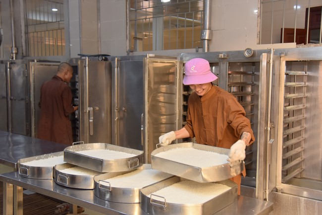 Chương trình Ánh Sáng Phật Pháp kỳ 72