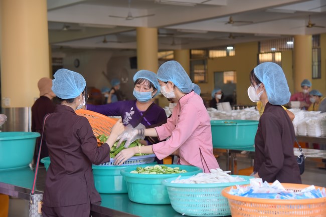 Chương trình Ánh Sáng Phật Pháp kỳ 72