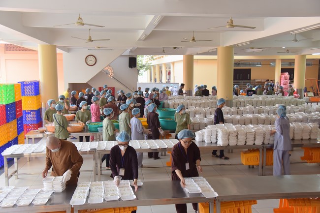 Chương trình Ánh Sáng Phật Pháp kỳ 72