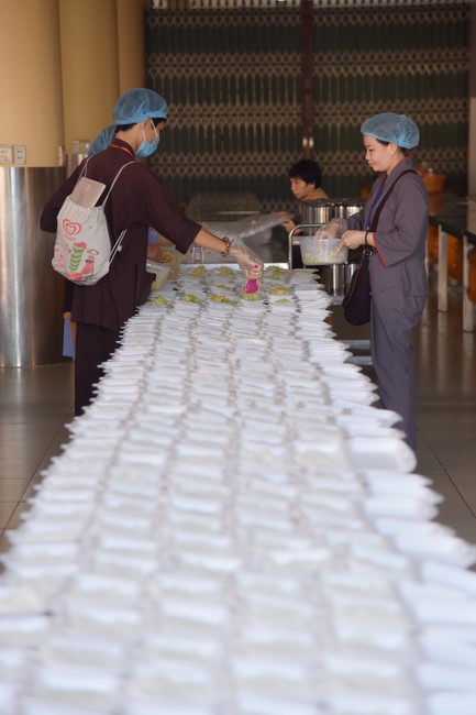 Chương trình Ánh Sáng Phật Pháp kỳ 72