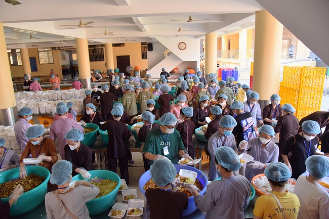 Chương trình Ánh Sáng Phật Pháp kỳ 72