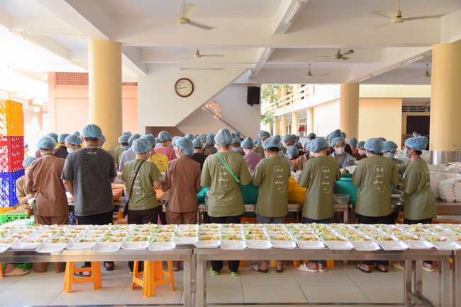 Chương trình Ánh Sáng Phật Pháp kỳ 72