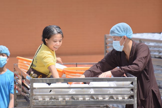 Chương trình Ánh Sáng Phật Pháp kỳ 72