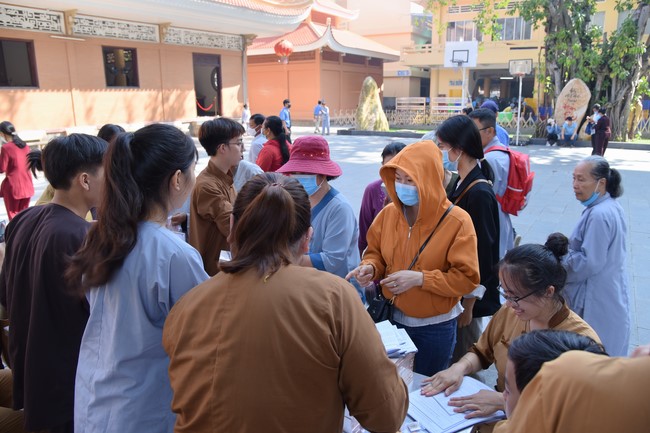 Chương trình Ánh Sáng Phật Pháp kỳ 72