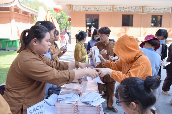 Chương trình Ánh Sáng Phật Pháp kỳ 72