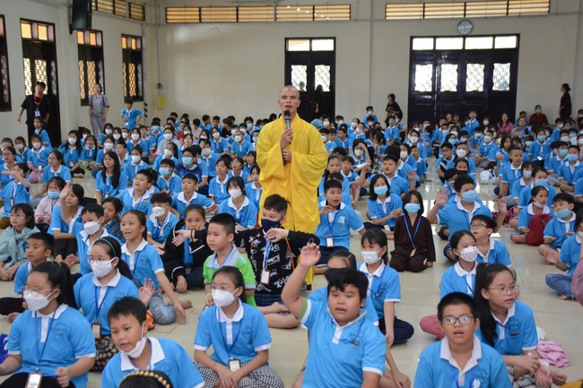 Teenager Retreat - Huong Phap Branch, Cu Chi
