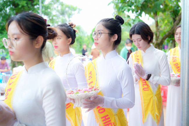 The Great Ullambana Ceremony at Tam Phap Pagoda, Binh Phuoc