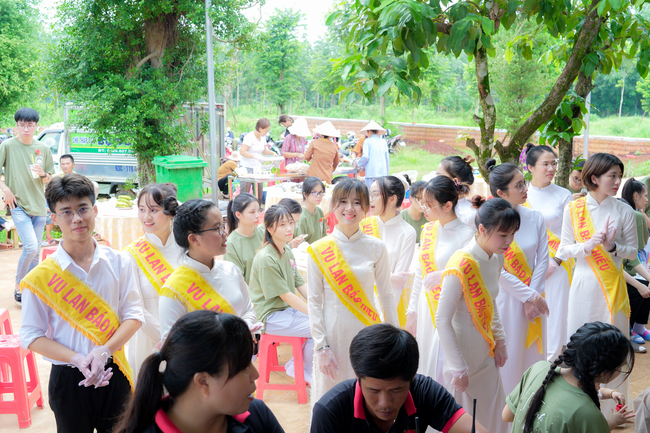 The Great Ullambana Ceremony at Tam Phap Pagoda, Binh Phuoc