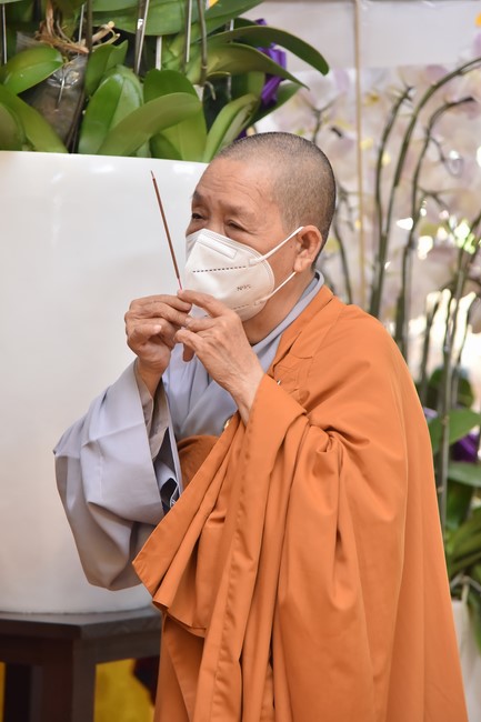 Ritual of visiting and offering homage to the Master of Nuns Thich Nu Nhu Giac