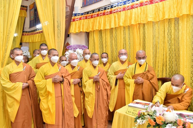 Ritual of visiting and offering homage to the Master of Nuns Thich Nu Nhu Giac