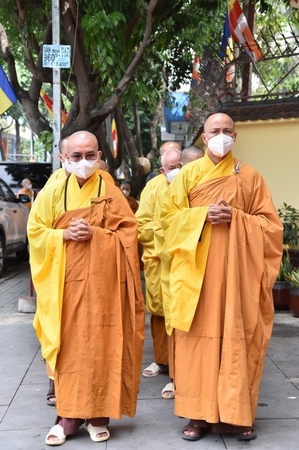 Ritual of visiting and offering homage to the Master of Nuns Thich Nu Nhu Giac