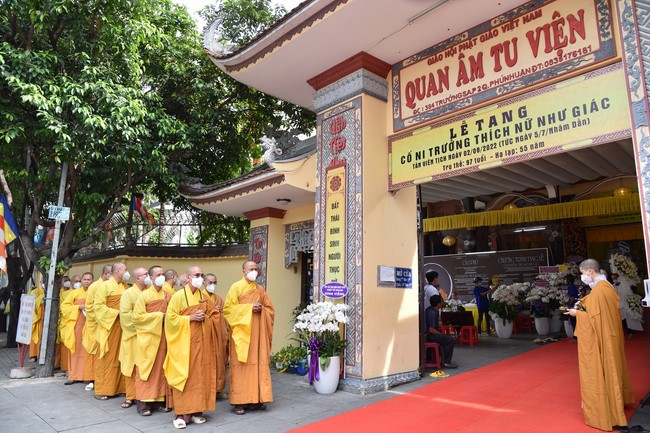 Ritual of visiting and offering homage to the Master of Nuns Thich Nu Nhu Giac
