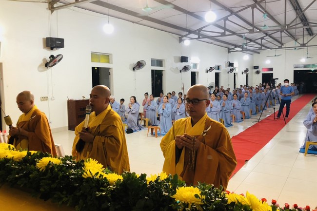 Lễ Cầu siêu và chuẩn bị Đại lễ Vu Lan 2022 tại chùa Đống Cao - Thanh Hóa