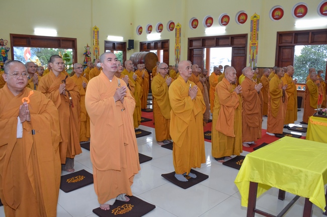 Holding Pravaranà Ceremony of Director Board of Vietnam Buddhist Sangha (DBVBS) in Hoc Mon district