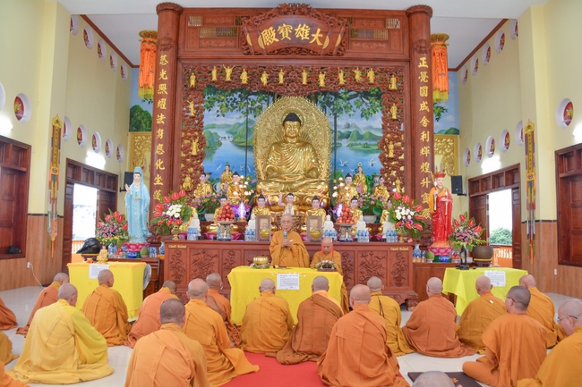 Holding Pravaranà Ceremony of Director Board of Vietnam Buddhist Sangha (DBVBS) in Hoc Mon district