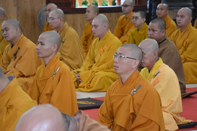 Holding Pravaranà Ceremony of Director Board of Vietnam Buddhist Sangha (DBVBS) in Hoc Mon district