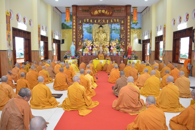Holding Pravaranà Ceremony of Director Board of Vietnam Buddhist Sangha (DBVBS) in Hoc Mon district