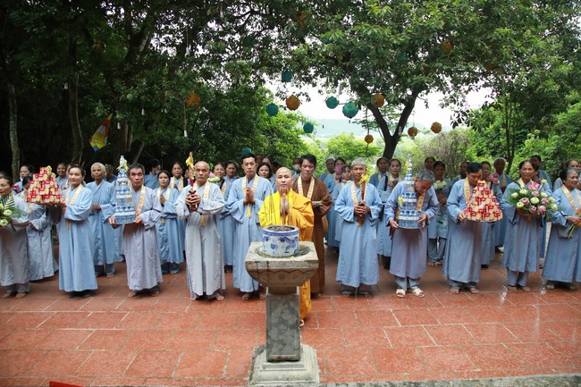 Đại lễ Vu Lan Báo Hiếu 2022 tại chùa Cổ Am, Nghệ An