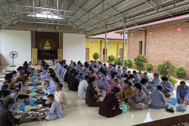 Chùa Suối Pháp: Khóa tu Một ngày An lạc