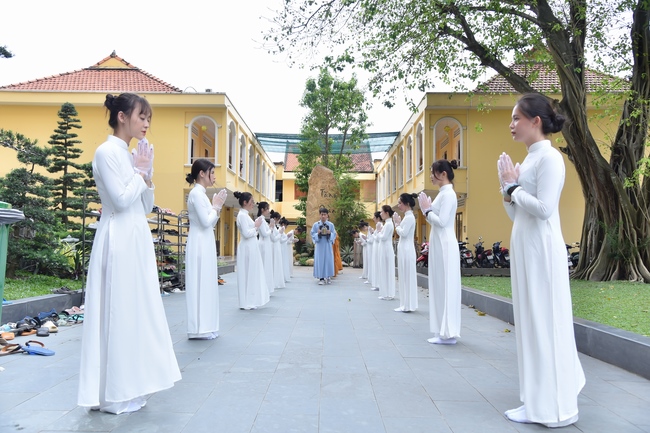 Ngày tu Sinh Viên Hướng Về Phật Pháp