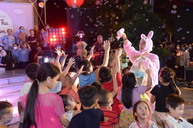 Chương trình văn nghệ “Trung Thu Cho Em”