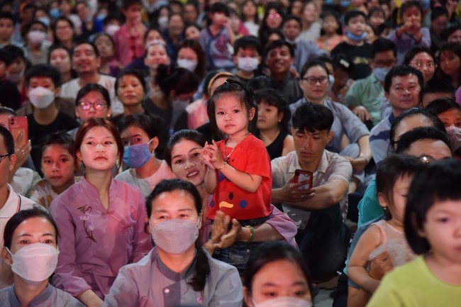 Chương trình văn nghệ “Trung Thu Cho Em”