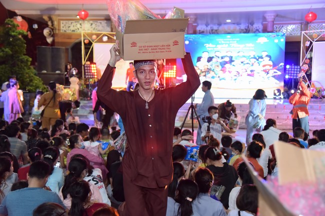 Chương trình văn nghệ “Trung Thu Cho Em”