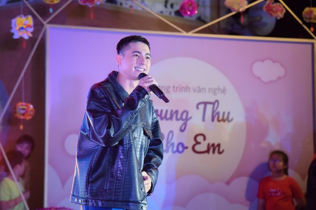 Chương trình văn nghệ “Trung Thu Cho Em”