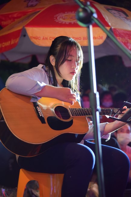 Chương trình văn nghệ “Trung Thu Cho Em”