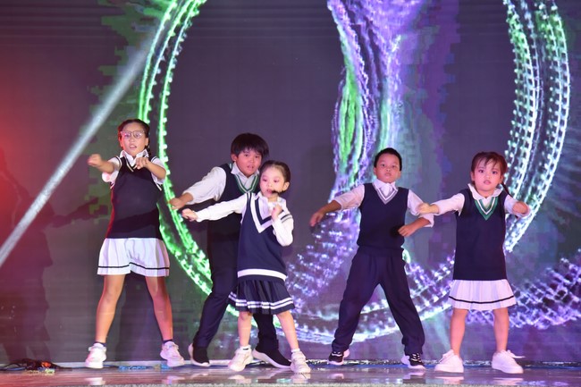 Chương trình văn nghệ “Trung Thu Cho Em”