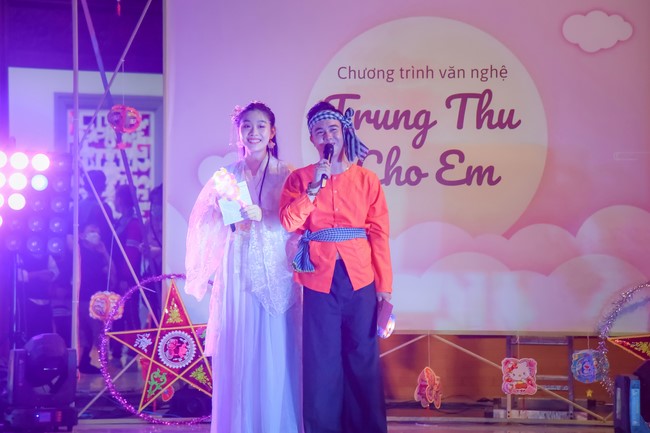 Chương trình văn nghệ “Trung Thu Cho Em”