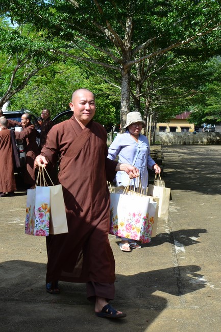 Charity program Mid-Autumn Festival for Kids in Dak Nong