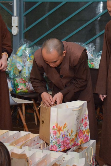 Charity program Mid-Autumn Festival for Kids in Dak Nong