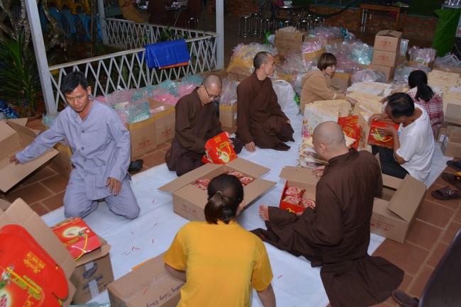 Charity program Mid-Autumn Festival for Kids in Dak Nong