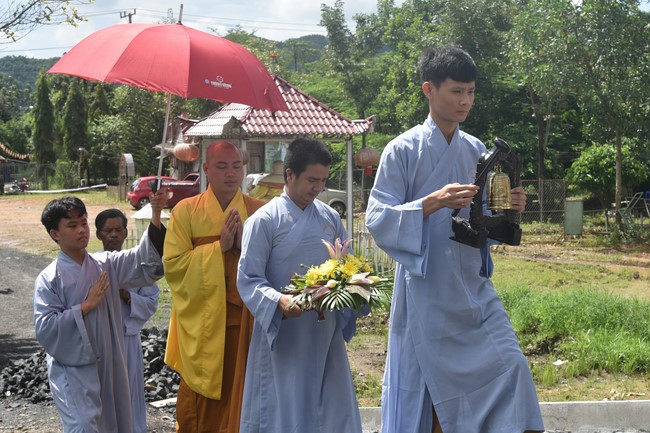 One-Day Peaceful Retreat at Dang Phap Pagoda