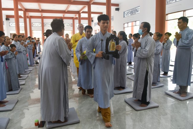 One-Day Peaceful Retreat at Dang Phap Pagoda