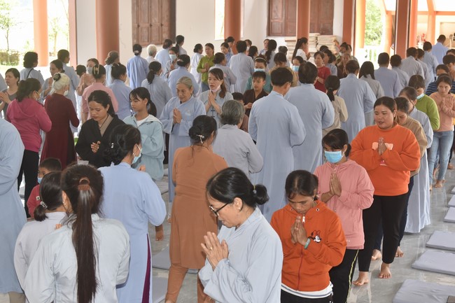 One-Day Peaceful Retreat at Dang Phap Pagoda