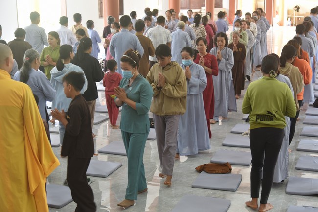 One-Day Peaceful Retreat at Dang Phap Pagoda
