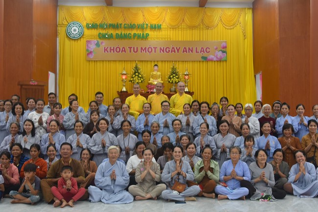One-Day Peaceful Retreat at Dang Phap Pagoda