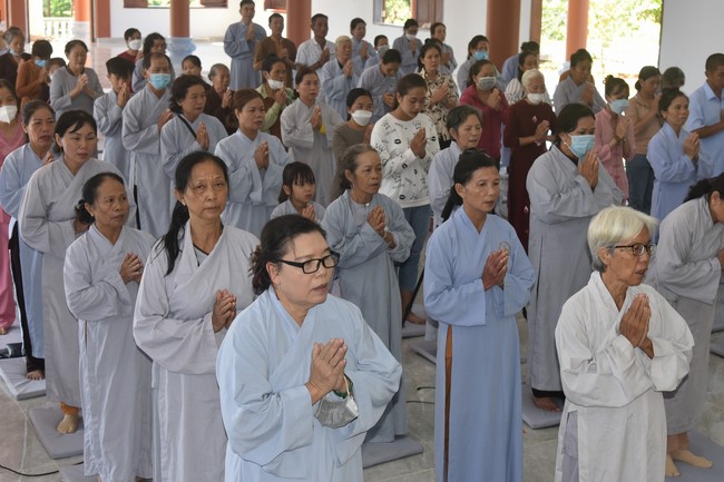 One-Day Peaceful Retreat at Dang Phap Pagoda