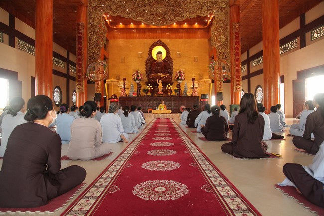 One- day Retreat at Giai Lam Pagoda - Ha Tinh