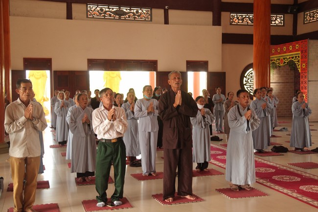 One- day Retreat at Giai Lam Pagoda - Ha Tinh